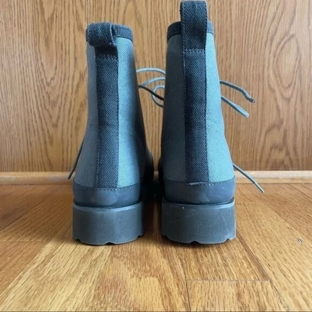 J.crew Gwen boots women's size 7.5 canvas lace‎ up lug sole slate green EUC